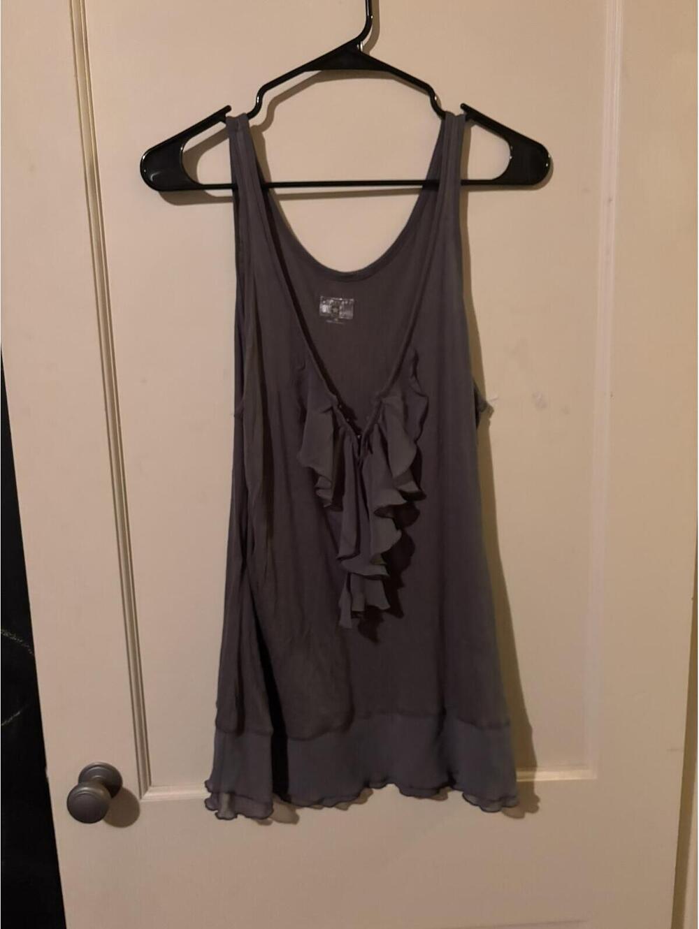 Converse One Star Gray Sleeveless Ruffle Tank Top